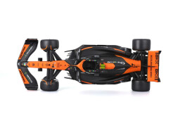 Bburago McLaren F1 Team MCL38 1:24 2024